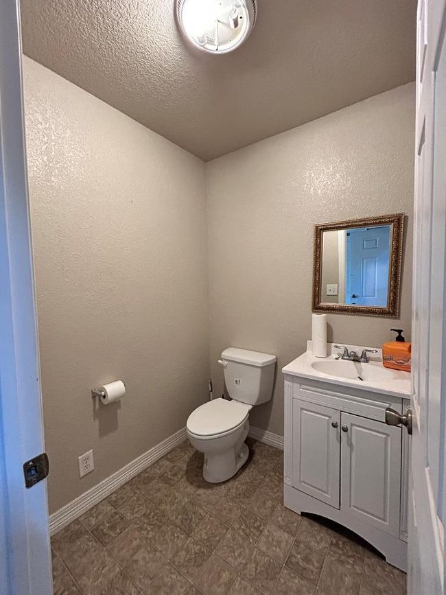 390 Hackberry Dr, House other with 5 bedrooms, 5 bathrooms and 3 parking in Andrews TX | Image 85