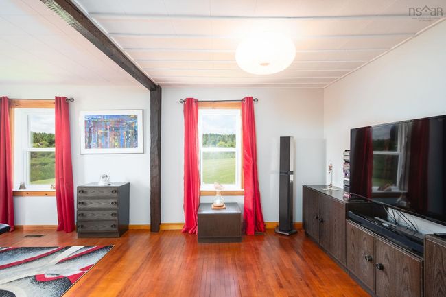 10353 Marble Mountain Rd, House other with 4 bedrooms, 2 bathrooms and 4 parking in Orangedale NS | Image 14