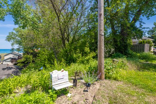 7710 Oak Ave, Gary, IN, 46403 | Card Image