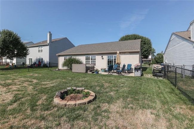 7037 Red Lake Ct, House other with 3 bedrooms, 2 bathrooms and null parking in Indianapolis IN | Image 28
