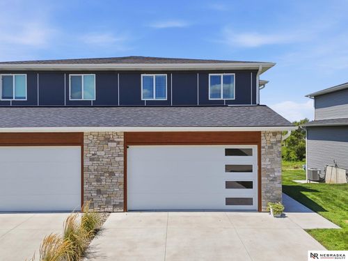 929 Titan Drive, Hickman, NE, 68372 | Card Image