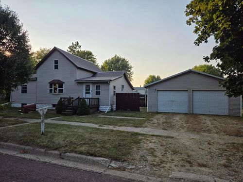 1401 3rd Ave, Heron Lake, MN, 56137-1419 | Card Image
