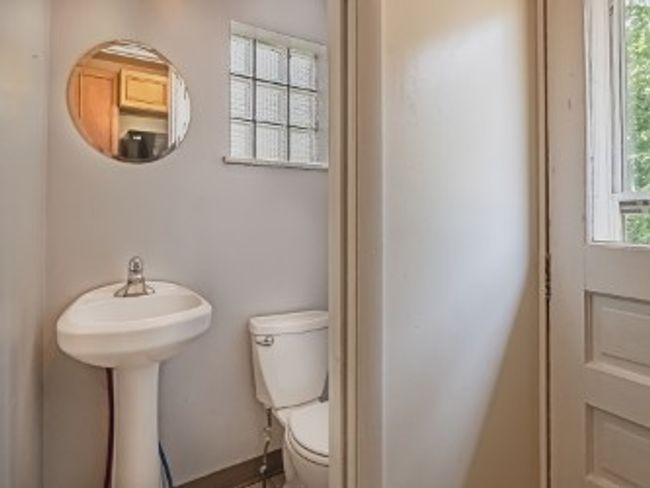 6656 Wilkins Ave, House other with 3 bedrooms, 2 bathrooms and 1 parking in Squirrel Hill PA | Image 13