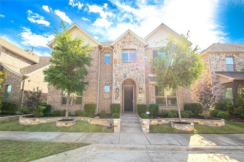 12709 Royal Oaks Ln, Farmers Branch, TX, 75234-4802 | Card Image