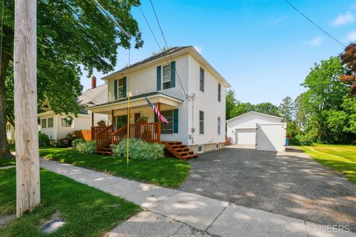 69 Pearl St, Sparta, MI, 49345-1311 | Card Image