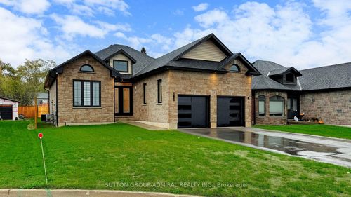 146 Hetram Crt, Crystal Beach, ON, L0S1B0 | Card Image