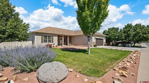 1764 Freedom Way, Montrose, CO, 81401-7797 | Card Image
