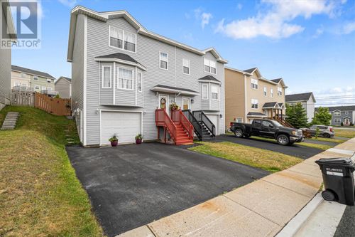 5 Maclaren Pl, Saint Johns, NL, A1B5E1 | Card Image