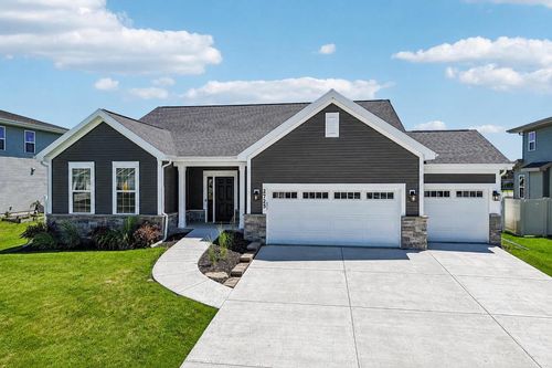 2725 Wayfair St, Fitchburg, WI, 53711-9600 | Card Image