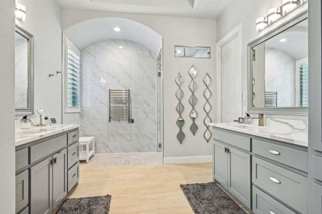 Gorgeous spa-like primary bath | Image 18