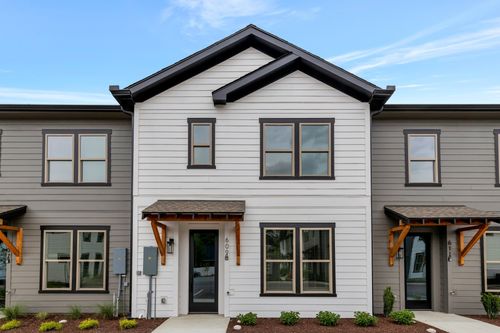 609 Wallace Ct, Nashville, TN, 37211-4988 | Card Image