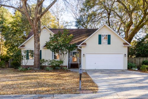 304 Mount Royall Dr, Mount Pleasant, SC, 29464-6251 | Card Image