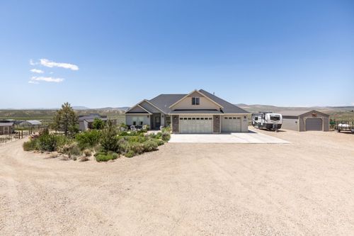 630 Shadybrook Dr, Spring Creek, NV, 89815-5551 | Card Image