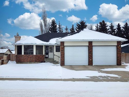 415 8 Street N, Picture Butte, AB, T0K1V0 | Card Image