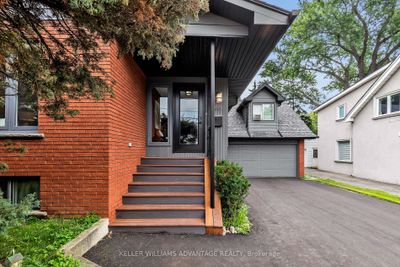 66 Arcadian Cir, House other with 4 bedrooms, 4 bathrooms and 6 parking in Toronto ON | Image 2