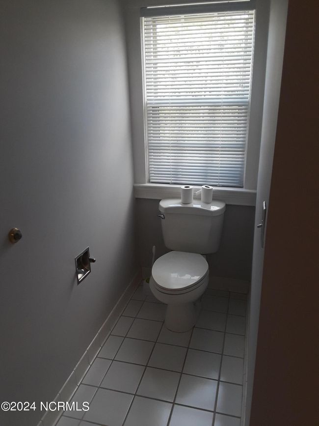 F - 206 N Poplar St, Condo with 1 bedrooms, 1 bathrooms and null parking in Aberdeen NC | Image 10