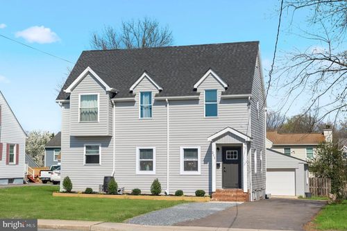 211 N Hammonds Ferry Rd, LINTHICUM HEIGHTS, MD, 21090-1912 | Card Image