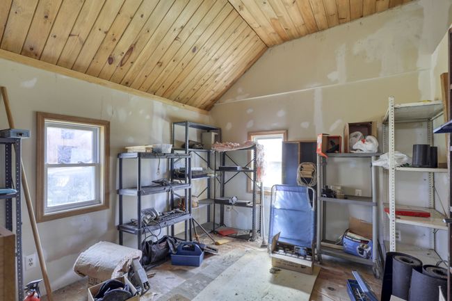 9915 Van Buren Rd, House other with 3 bedrooms, 1 bathrooms and null parking in Fowlerville MI | Image 12