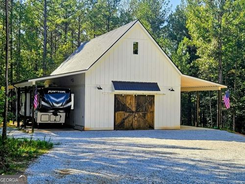 1961 N Hicks Rd, Toccoa, GA, 30577-6518 | Card Image