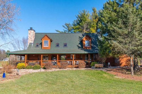 N6121 Country View Lane, CONCORD, WI, 53178 | Card Image