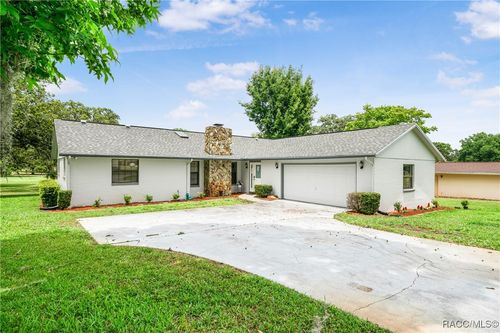 8831 E Sandpiper Dr, Inverness, FL, 34450-7312 | Card Image