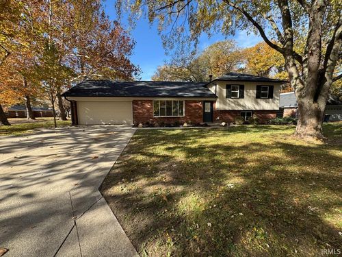 4401 N Redding Rd, Muncie, IN, 47304-1248 | Card Image