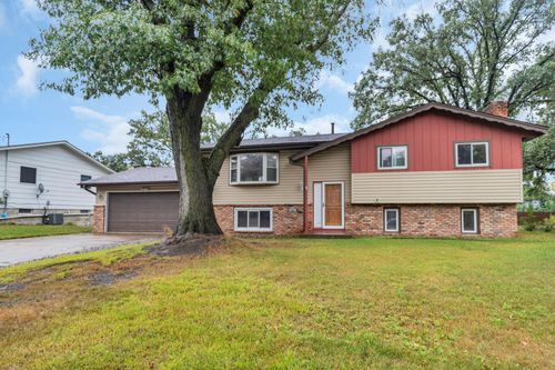 246 105th Avenue Nw, Coon Rapids, MN, 55448 | Card Image