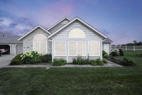 1100 Cobblefield Dr, Ontario, OH, 44903-8255 | Card Image