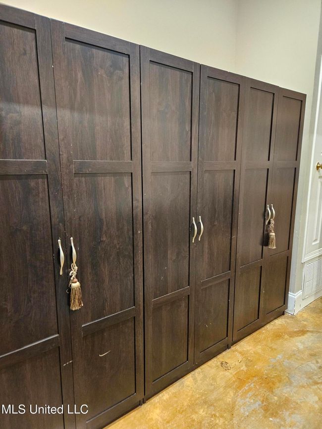 PR Hallway closets v3 | Image 43