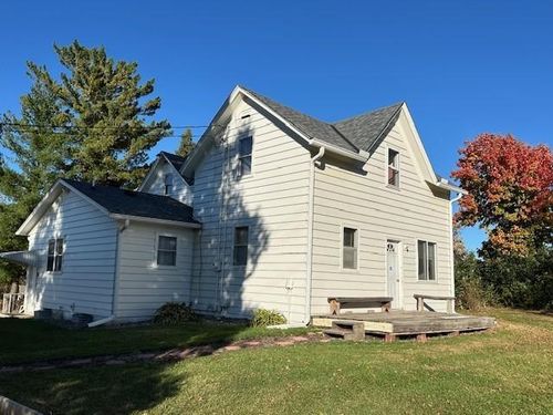 12120 County Road 24, Watertown, MN, 55388-4520 | Card Image