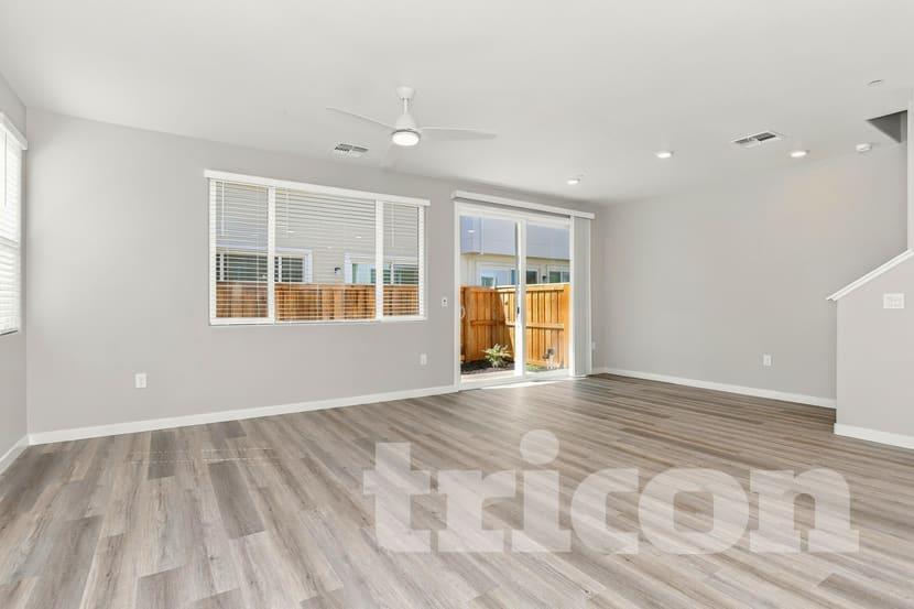 Residential Lease in Sacramento 3