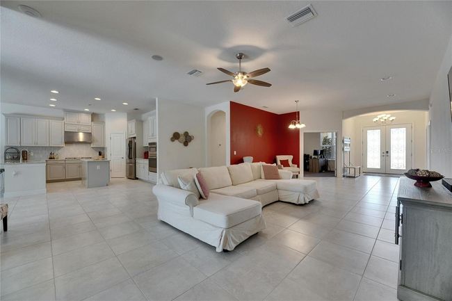 Open Floor Plan | Image 11