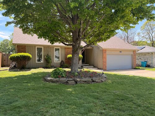 2738 E Verona Street, Springfield, MO, 65804 | Card Image