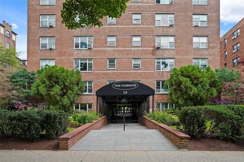 5a-12 Westchester Ave, White Plains, NY, 10601-3533 | Card Image