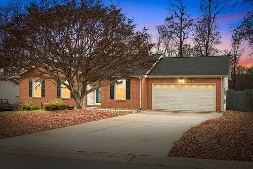 429 Sarah Dr, Clarksville, TN, 37042-3793 | Card Image