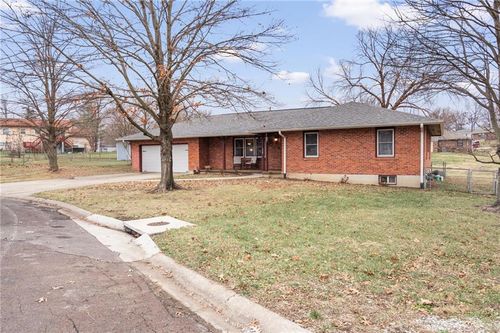 430 Chestnut Dr, Marshall, MO, 65340-1110 | Card Image