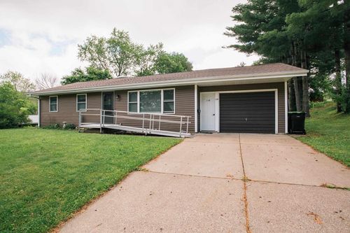 119 State Street, Neillsville, WI, 54456 | Card Image