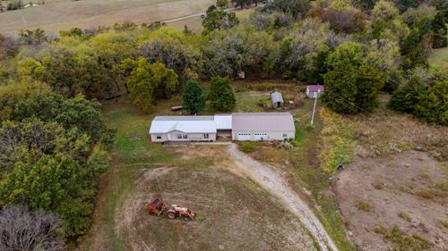 3389 S 198th Rd, Goodson, MO, 65663-7101 | Card Image