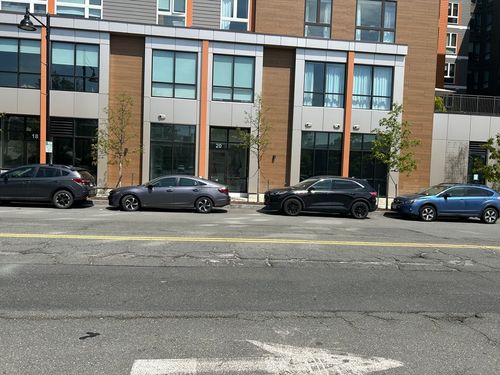 20-18 Innerbelt Rd, Somerville, MA, 02143-4420 | Card Image