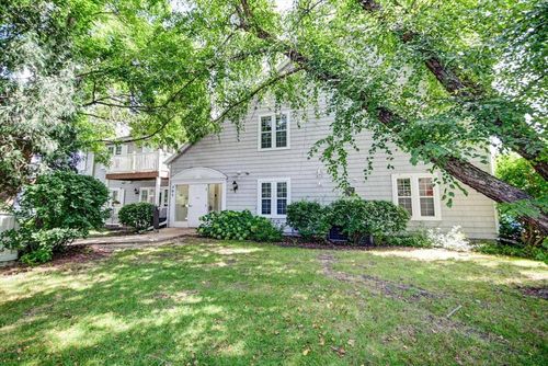 unit-8-705 Harbor House Dr, Madison, WI, 53719-2329 | Card Image