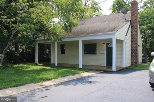 175 Old Centreville Rd, MANASSAS PARK, VA, 20111-1814 | Card Image