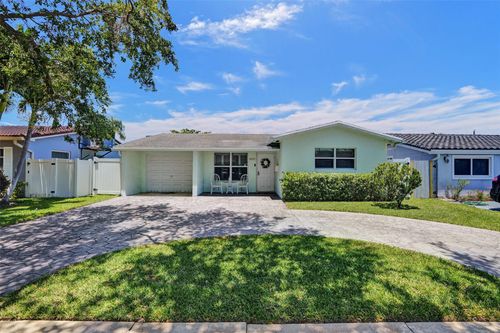 5409 Madison St, HOLLYWOOD, FL, 33021-7133 | Card Image