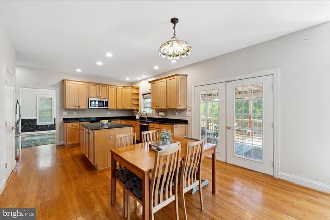 6422 View Ct, House other with 5 bedrooms, 4 bathrooms and null parking in Broad Run VA | Image 10