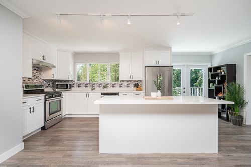 3158 Mariner Way, Coquitlam, BC, V3C3T3 | Card Image
