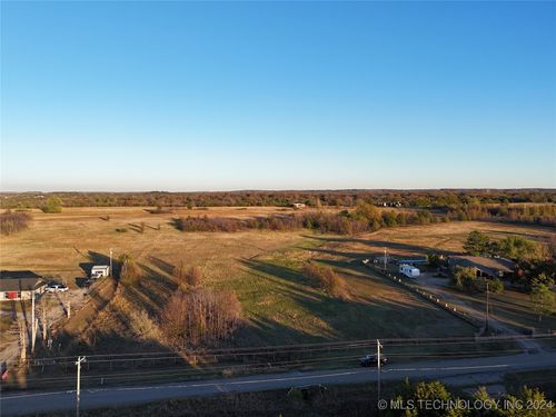  Old Shamrock Highway, Drumright, OK, 74030 | Card Image