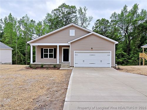 331 Appaloosa Dr, Spring Lake, NC, 28390-8505 | Card Image