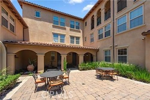 47 Silverado, Irvine, CA, 92618-8844 | Card Image