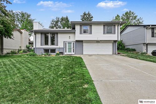 9406 Maplewood Boulevard, Omaha, NE, 68134 | Card Image