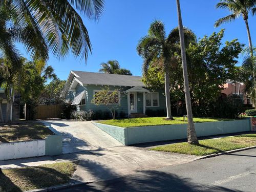 808 Kanuga Dr, West Palm Beach, FL, 33401-7224 | Card Image