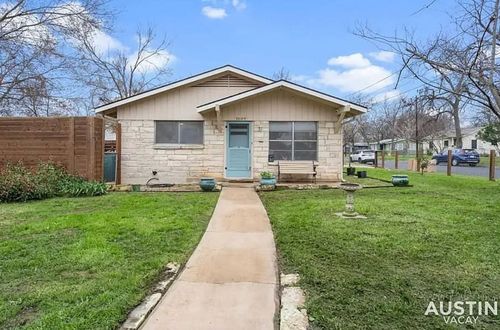 a-1609 Redd St, Austin, TX, 78745-1049 | Card Image